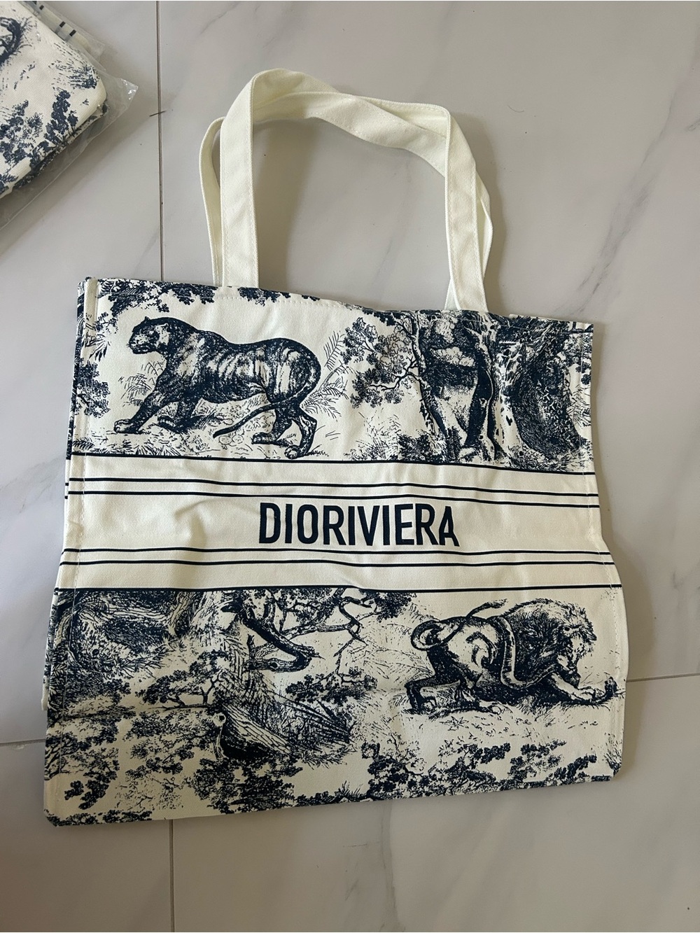 Authentic Christian Dior beauty Tote Bag - Picture 4 of 5